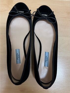 Like New Prada Black Velvet Bow Ballet Flats 36.5